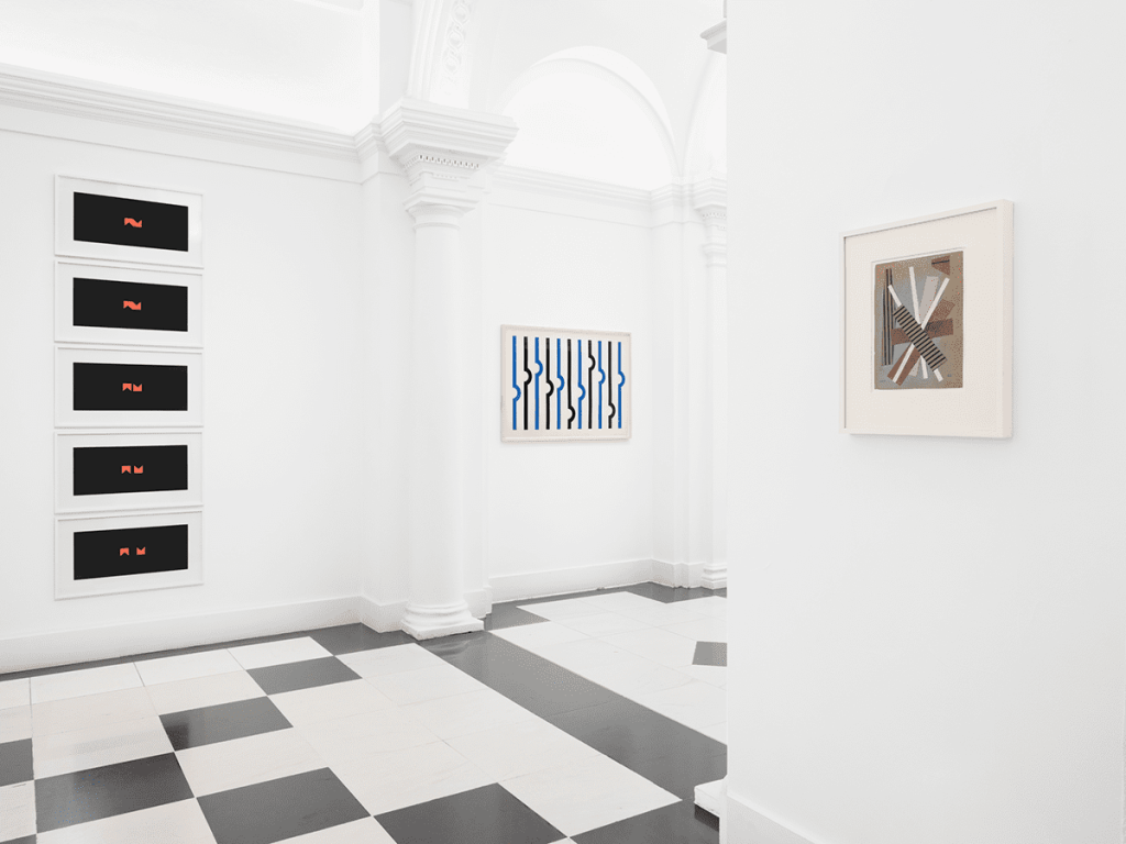 Female Minimal: Abstraction in the Expanded Field 29 October – 18 December 2020 Images Courtesy of Galerie Thaddaeus Ropac London