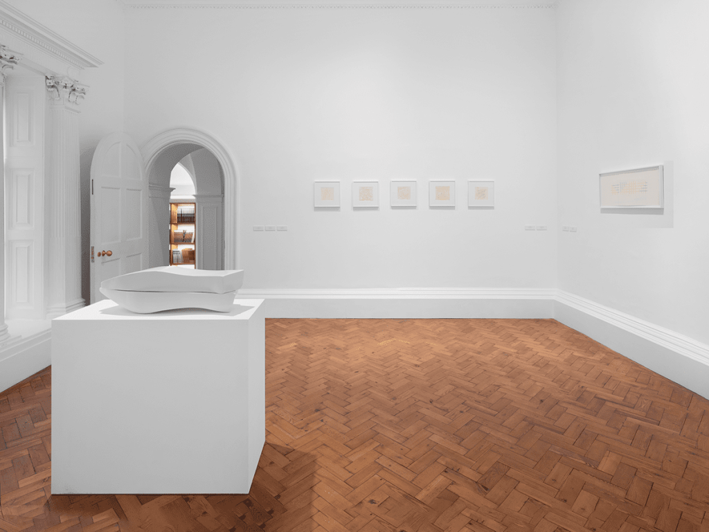Female Minimal: Abstraction in the Expanded Field 29 October – 18 December 2020 Images Courtesy of Galerie Thaddaeus Ropac London