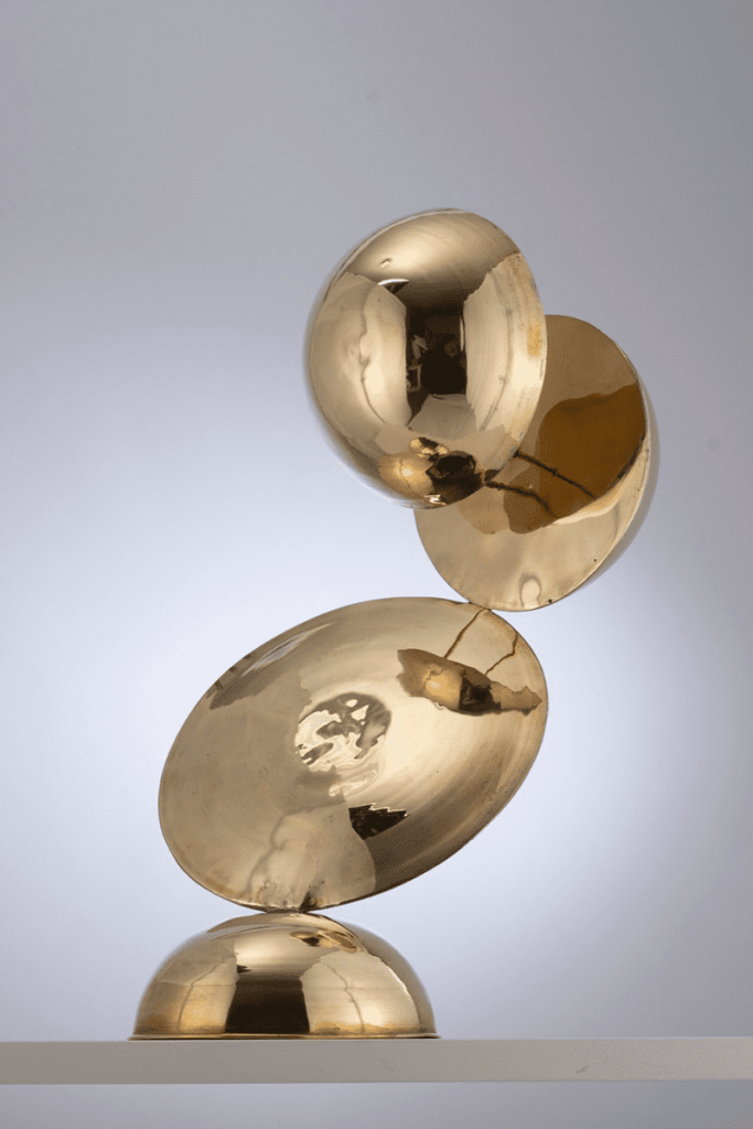 Female Minimal: Abstraction in the Expanded Field 29 October – 18 December 2020 Images Courtesy of Galerie Thaddaeus Ropac London