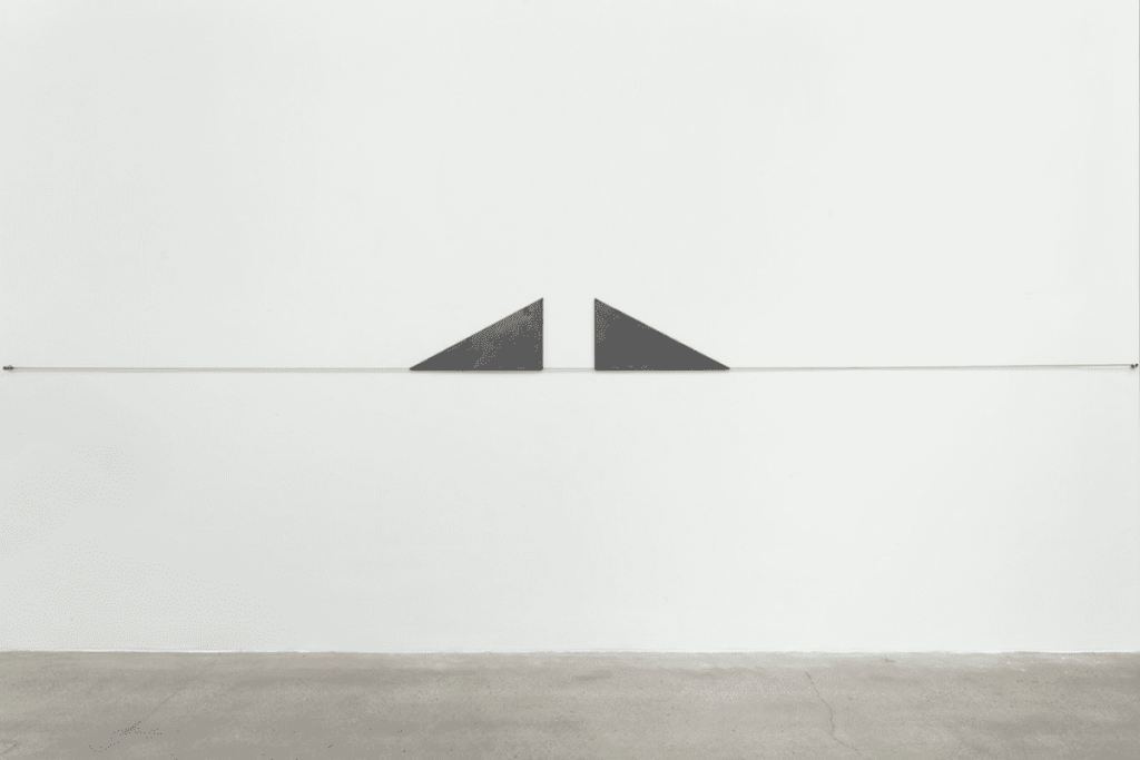 Female Minimal: Abstraction in the Expanded Field 29 October – 18 December 2020 Images Courtesy of Galerie Thaddaeus Ropac London